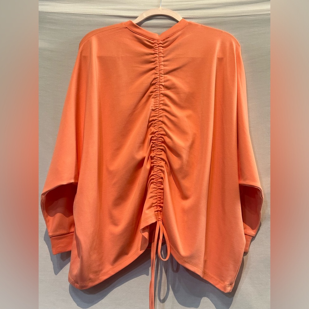 NWOT - Pamela McCoy Zip Up Jacket/ Topper With Center Back Ruching - Size Medium